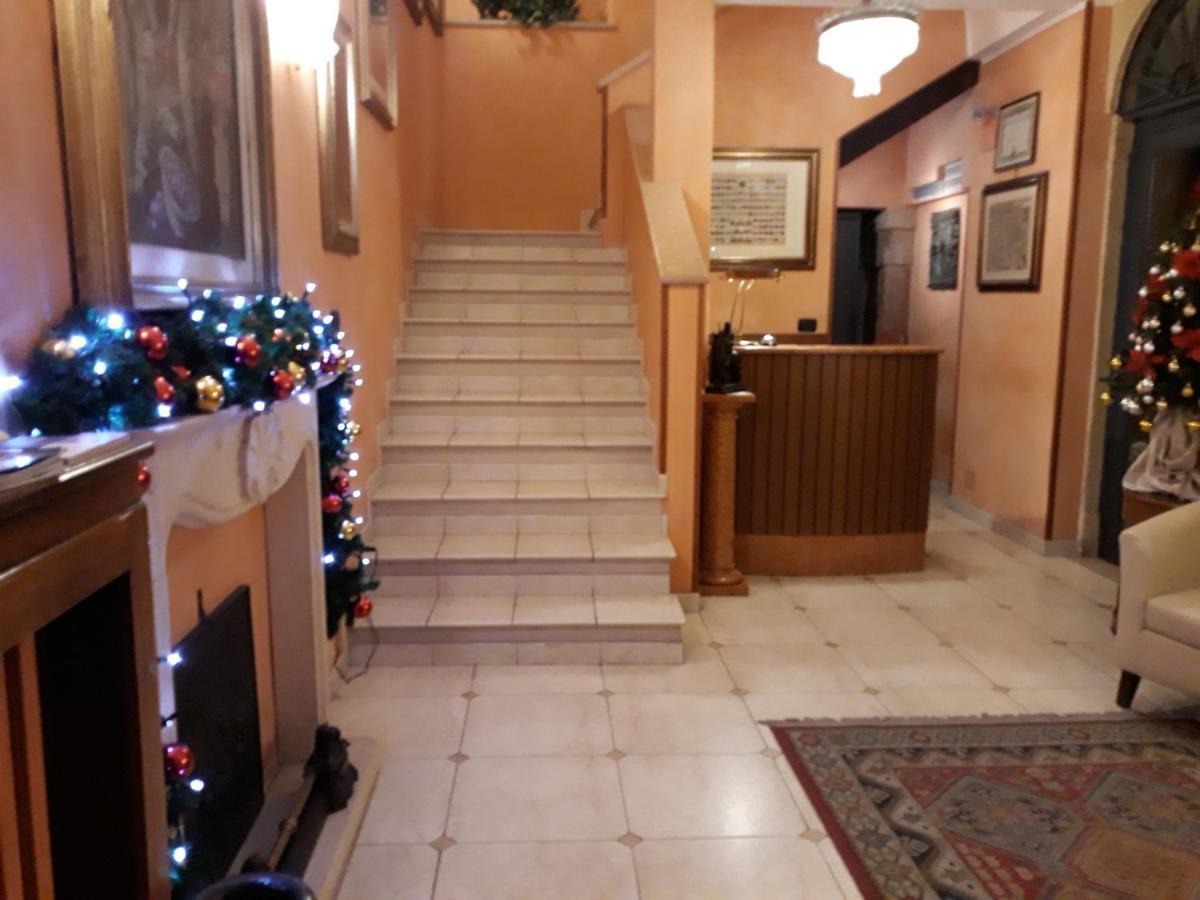 Hotel Cavour Verona Exterior photo